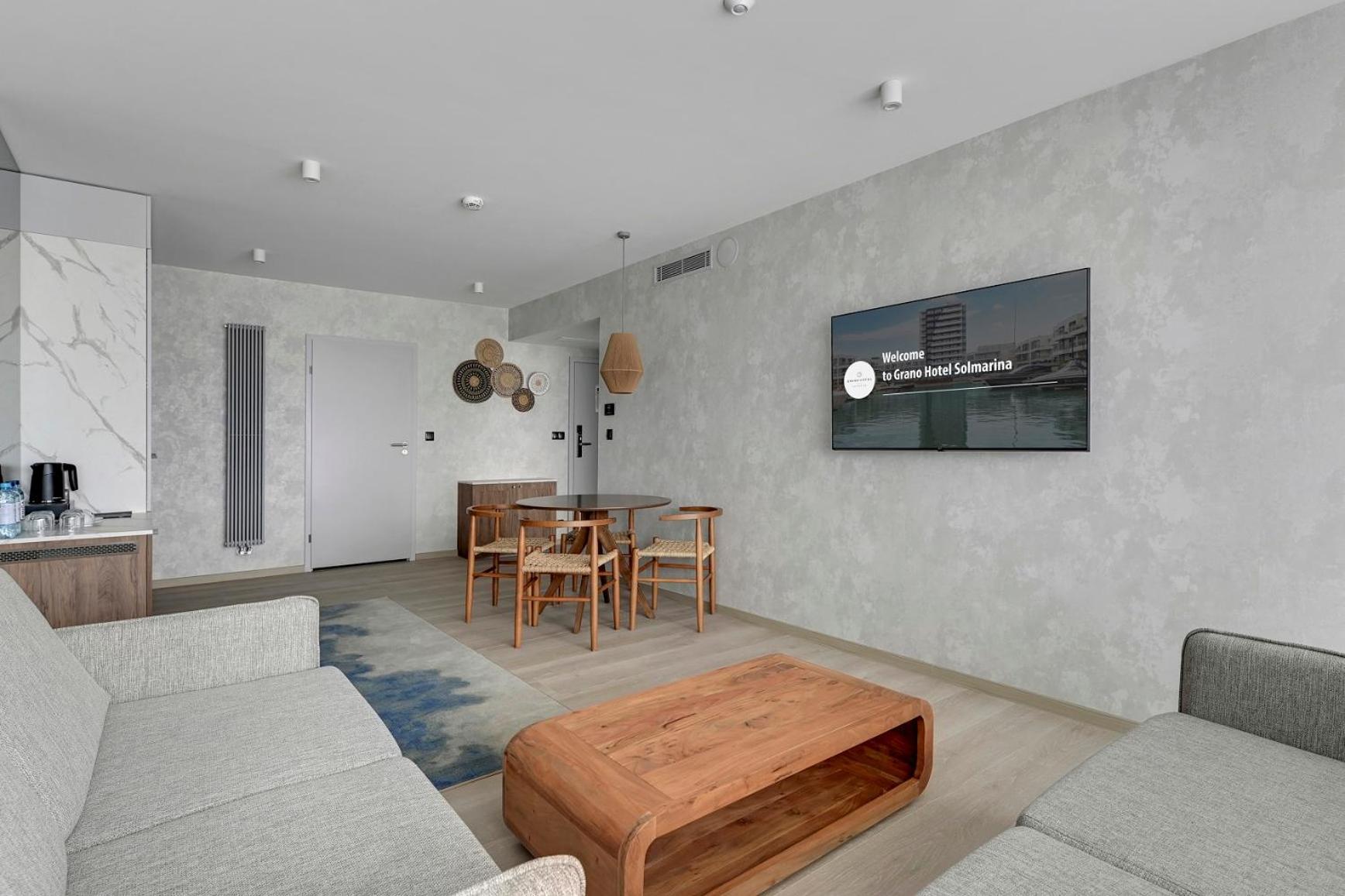 Hotel Grano Solmarina Wislinka